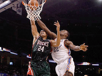 欧冠巴塞罗那热刺视频