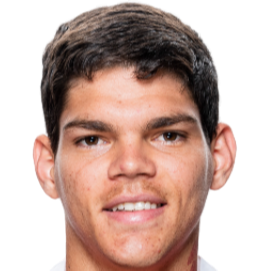 艾尔顿·卢卡斯